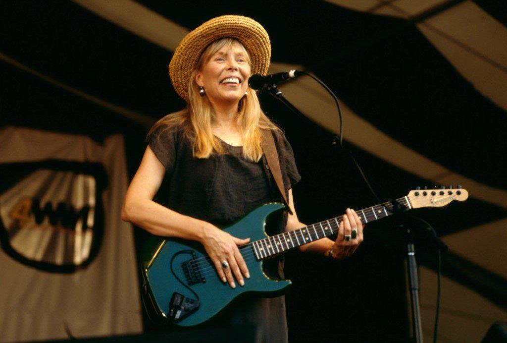 Joni Mitchell Performs in 1995 at JazzFest